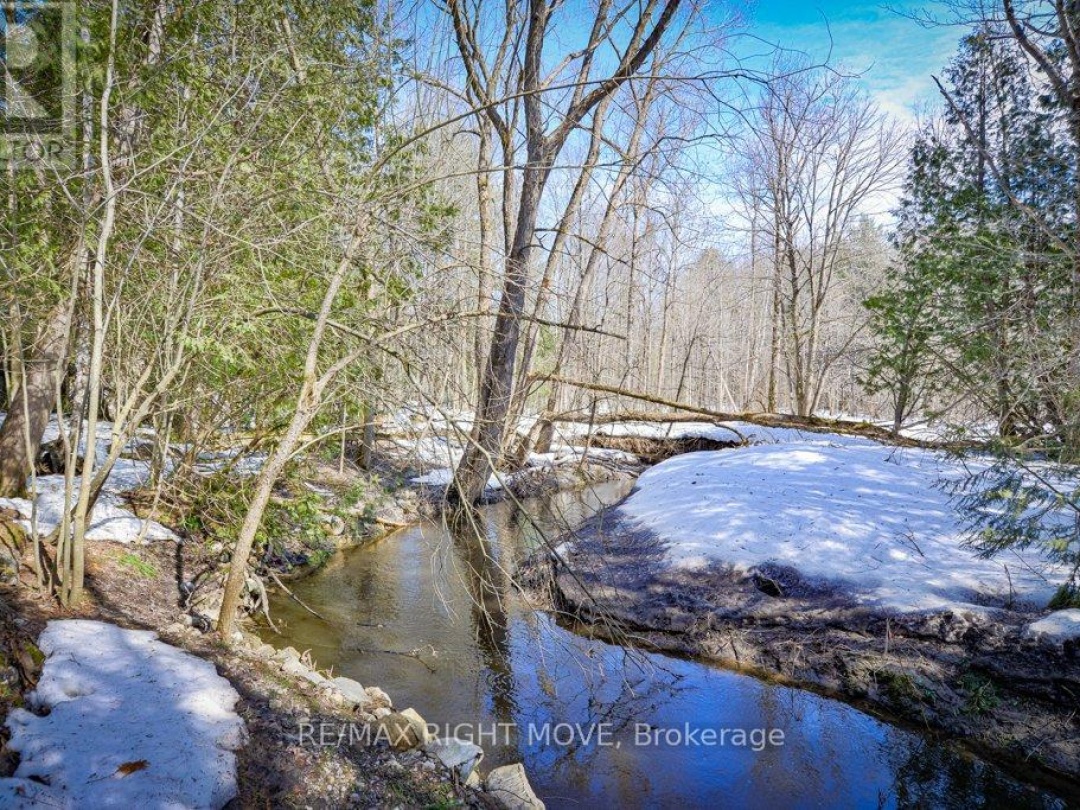 1390 Warminster Side Road, Oro-Medonte