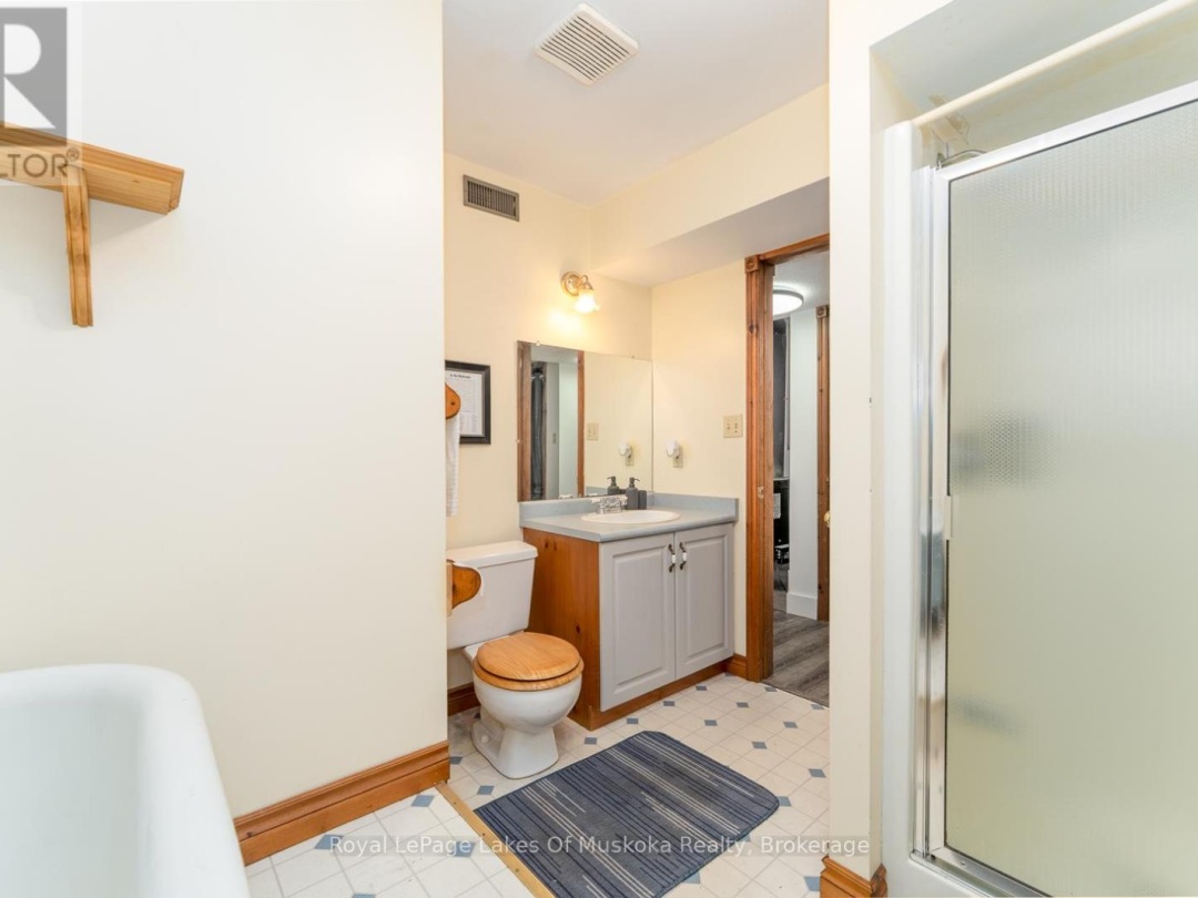 1075 ROCKY NARROW ROAD, 