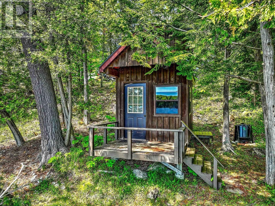 103 Shadow Lake 2 Road, 