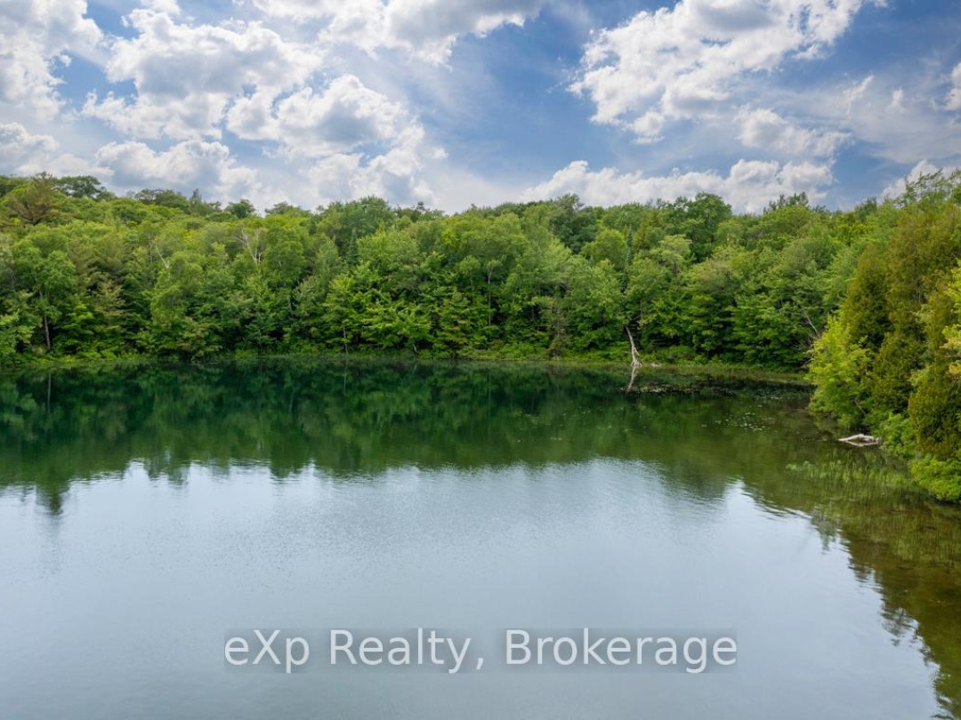 3 KINGFISHER ROAD, 