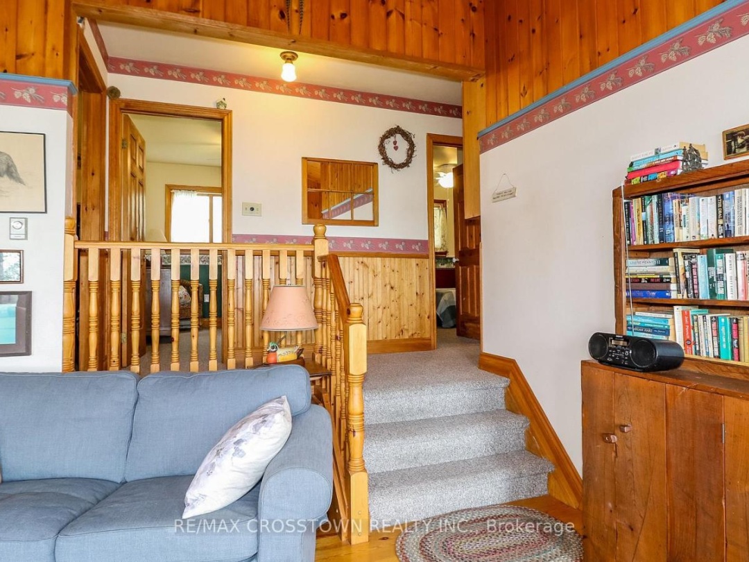 3822 Glenrest Drive, Lake Simcoe