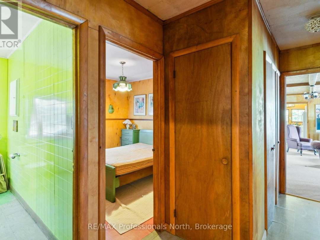1468 TWELVE MILE LAKE ROAD, 