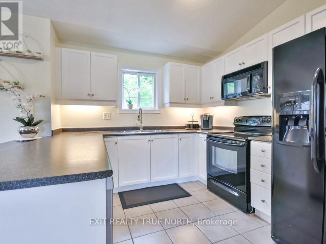 24 IRONWOOD TRAIL, 