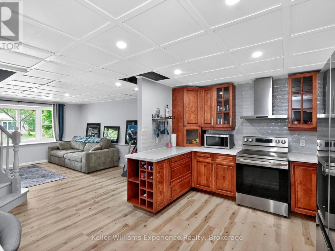 452 BRODERICK STREET, 