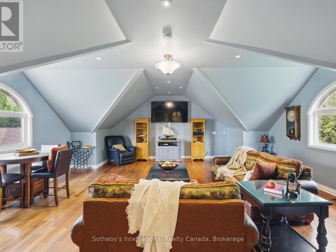 1601 Port Stanton Parkway, Sparrow Lake