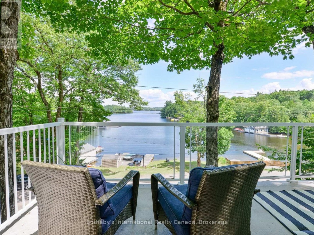 1062 BRADLEY ROAD, Lake Muskoka