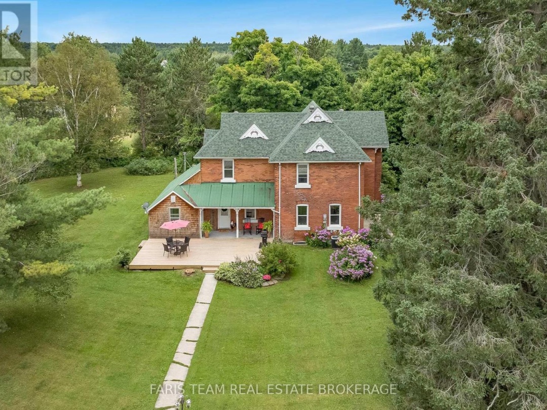 323 WARMINSTER SIDE ROAD, 