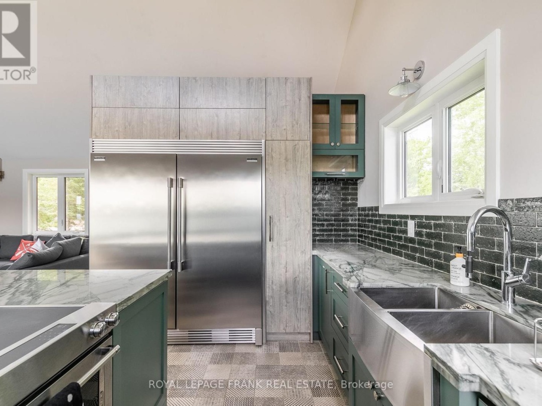 91 PENINSULA DRIVE, Little Bald Lake