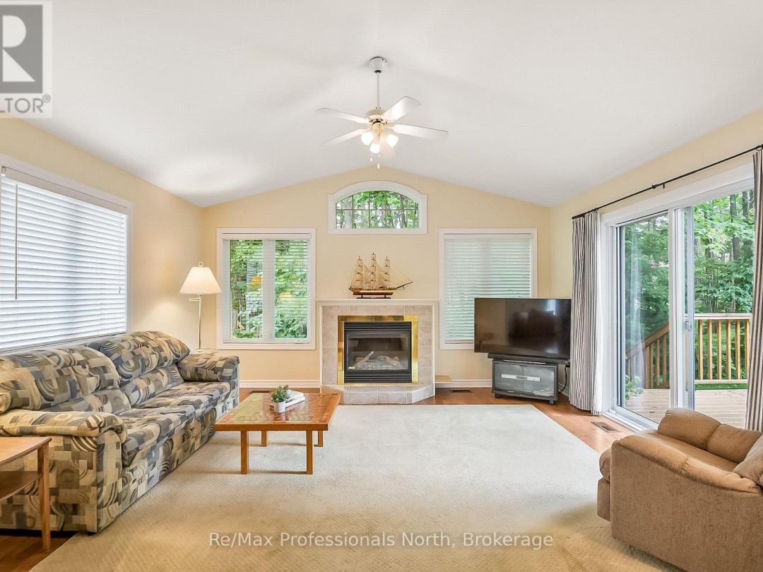 136 HEDGEWOOD LANE, 