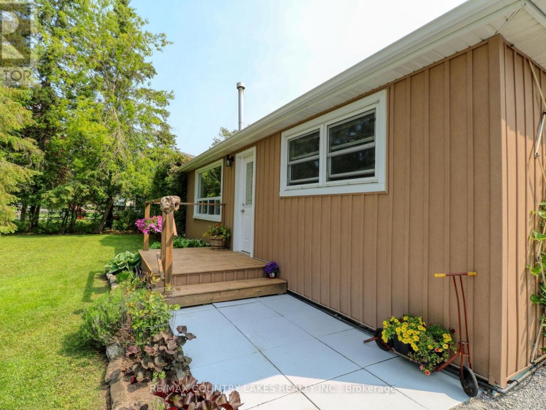 15 Nancy Avenue, Brock (Beaverton)