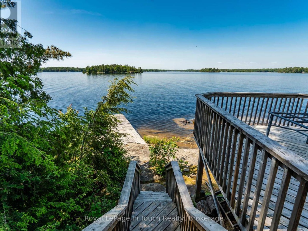2 IS 270 GEORGIAN BAY ISLAND, 