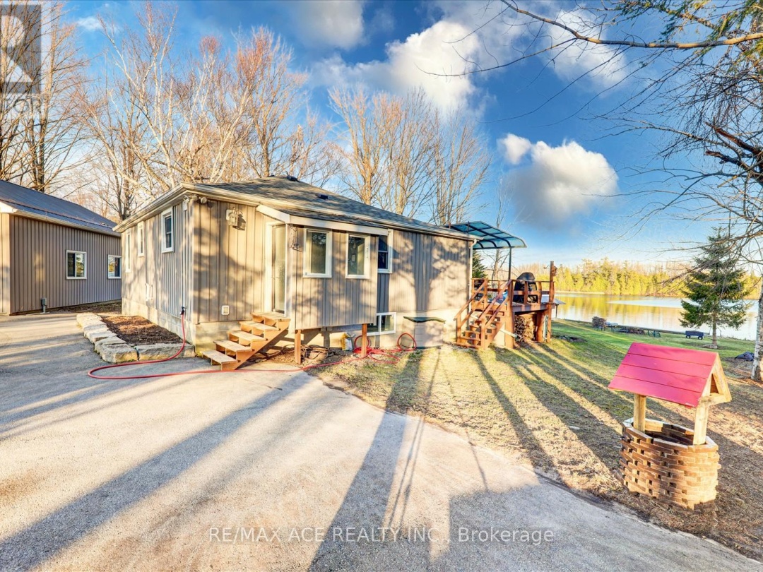 1308 Portage Road, Mitchell Lake