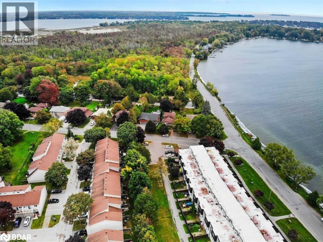 12 LANKIN Boulevard Unit# 36, 