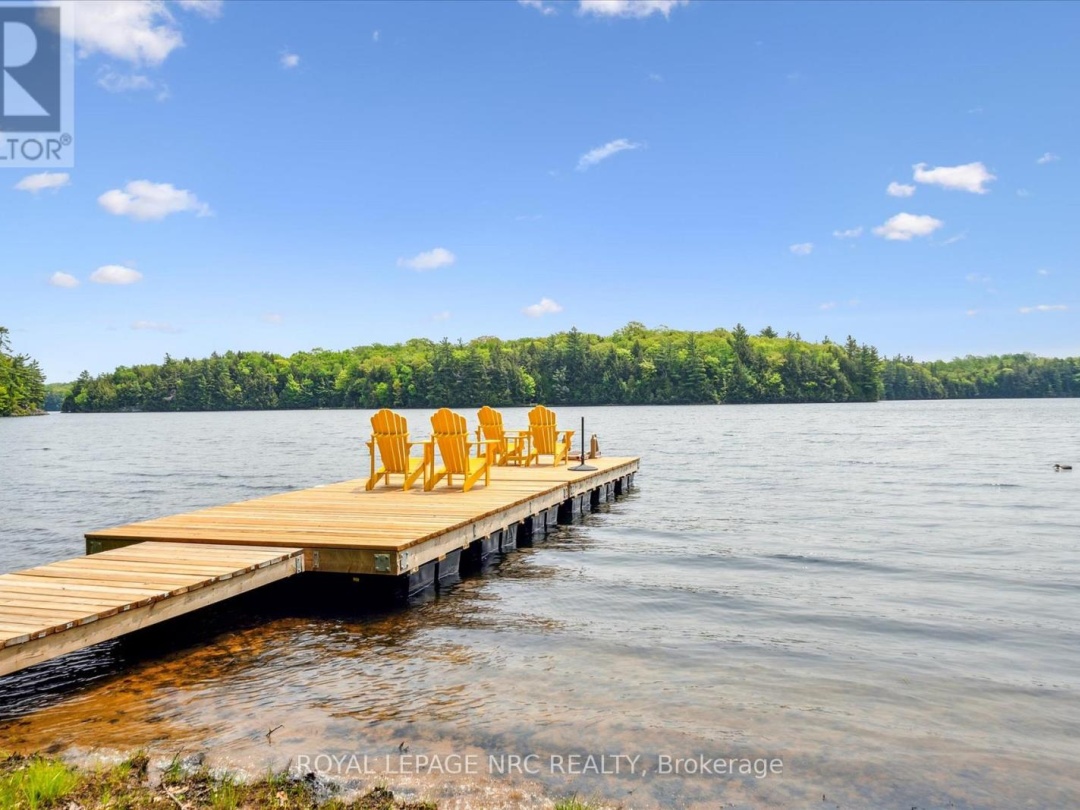 283 Salmon Lake Road N, Salmon Lake
