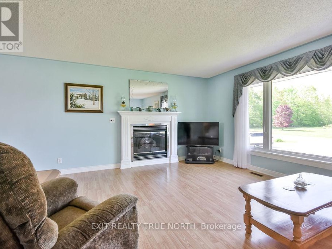 16 Hepinstall Place, Oro-Medonte