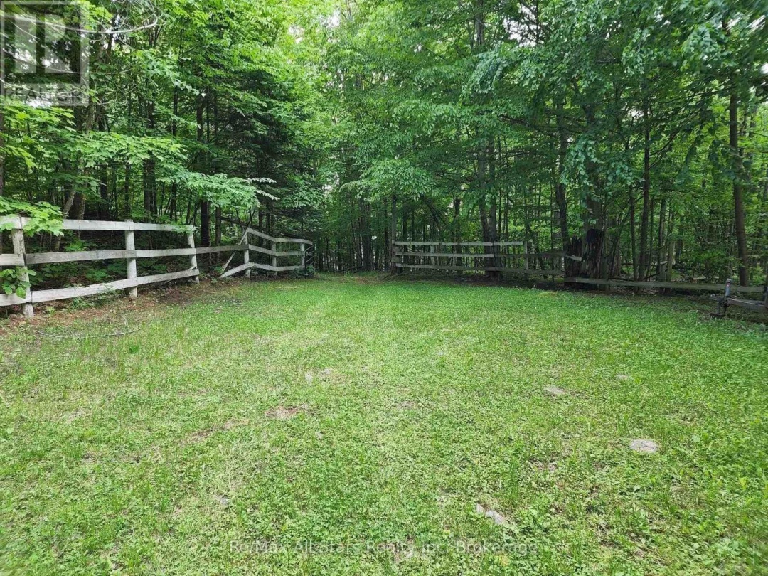 1386 SOUTH PORTAGE ROAD, 