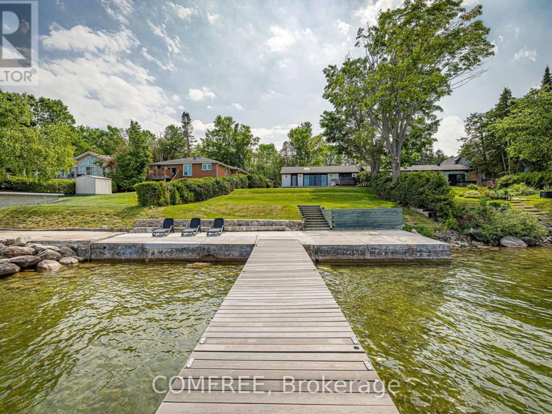 901 WOODLAND DRIVE, 
