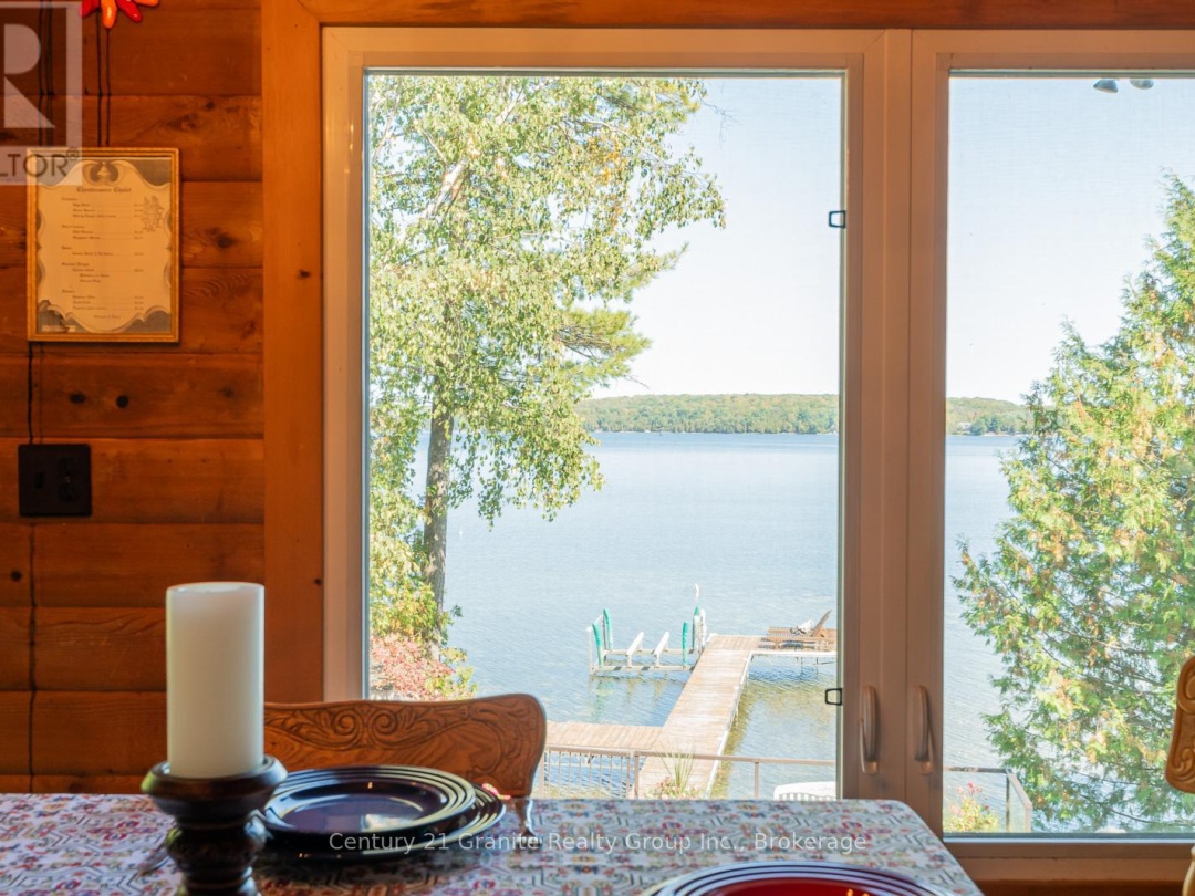 118 Griffin Drive, Four Mile Lake