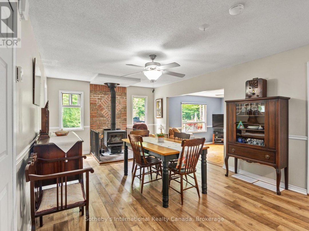 31 MEADOWS AVENUE, 