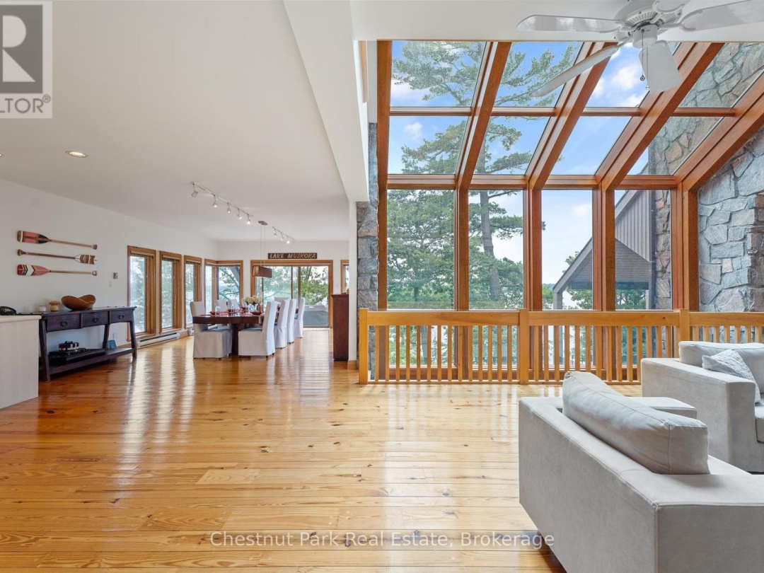 10 Wyldewood Road, 