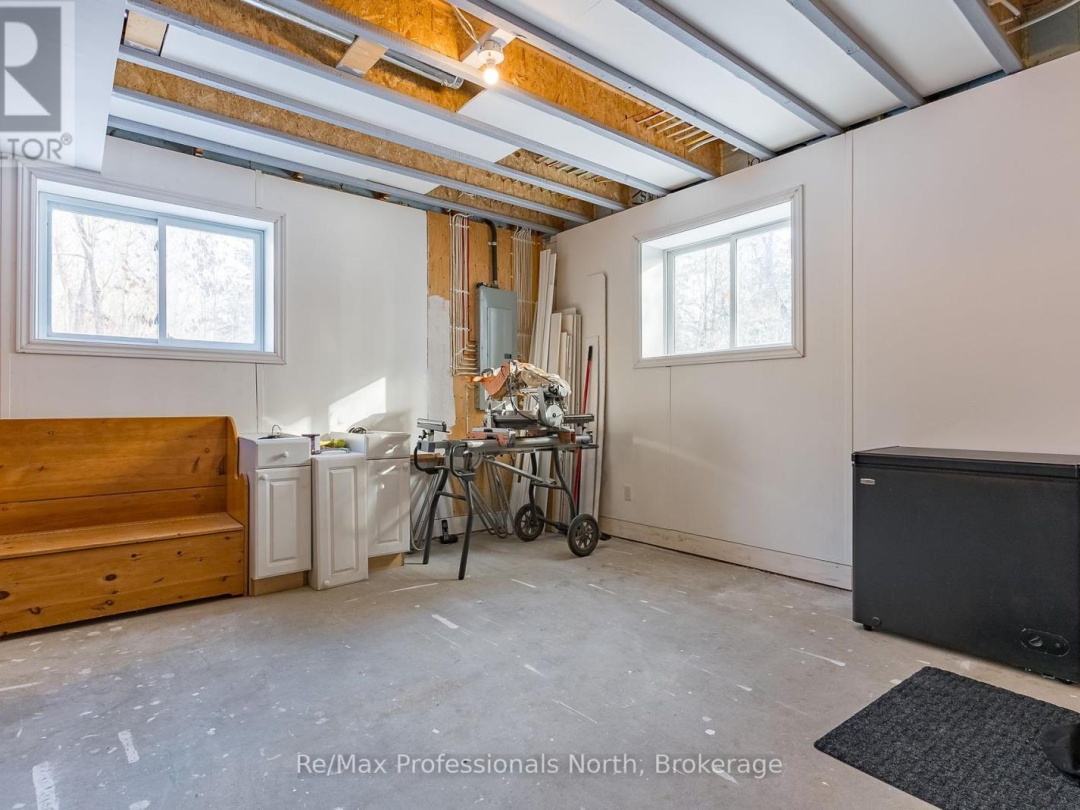 1011 Fitchett Lane, Riley Lake
