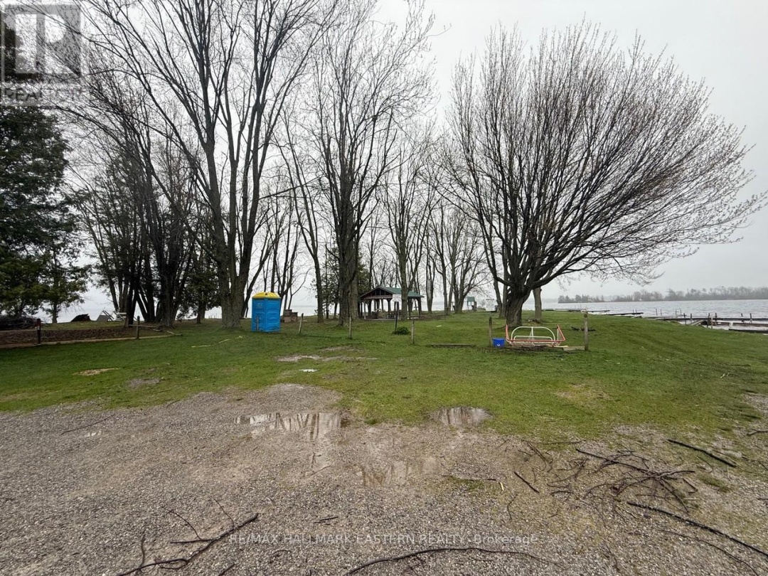 248 Crosby Drive, Pigeon Lake