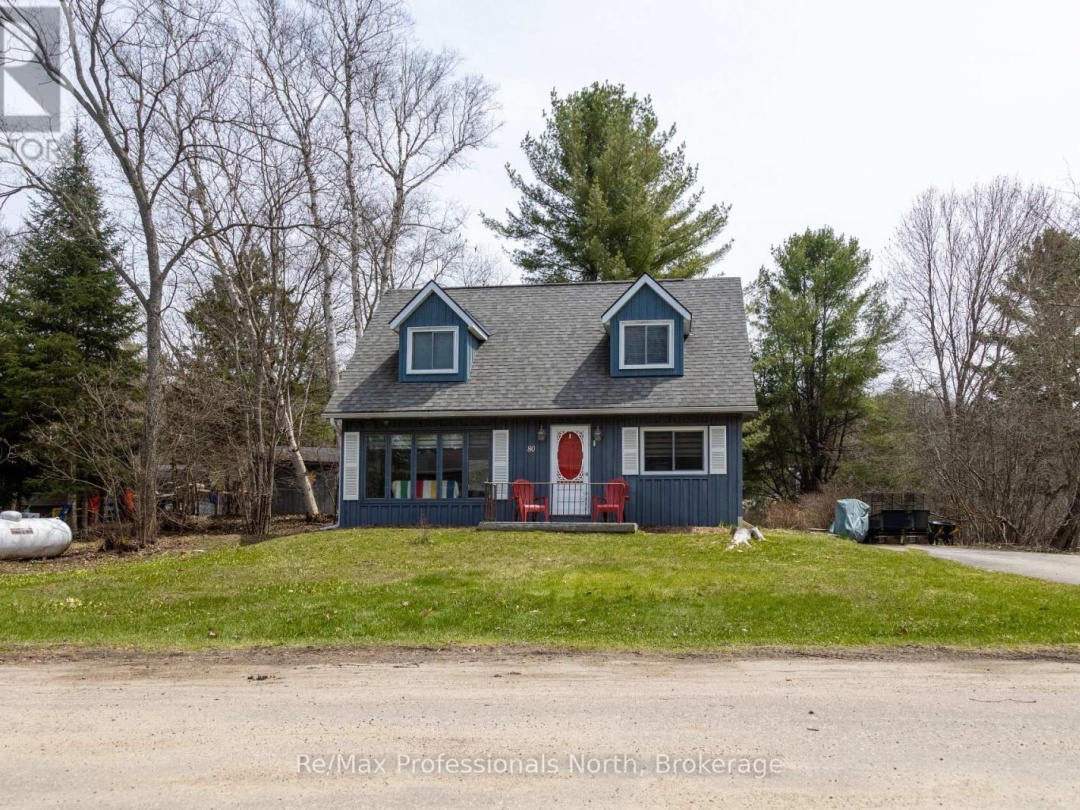 80 Invergordon Avenue, Gull Lake