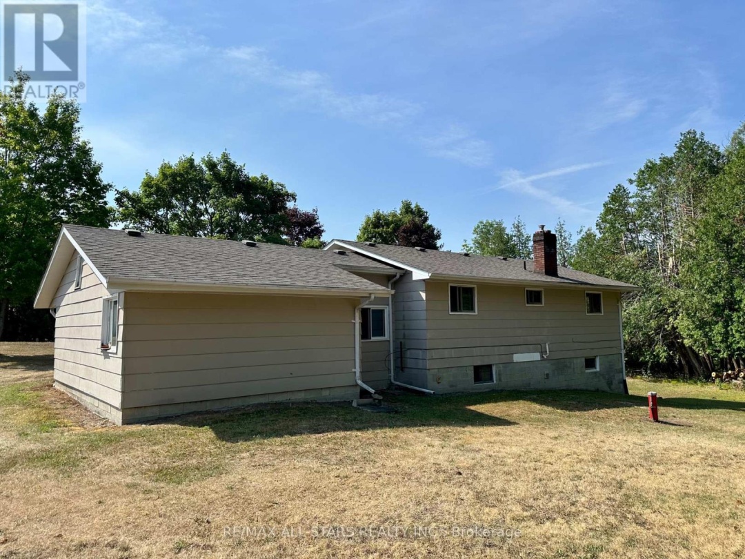 273 COUNTY RD 30, 