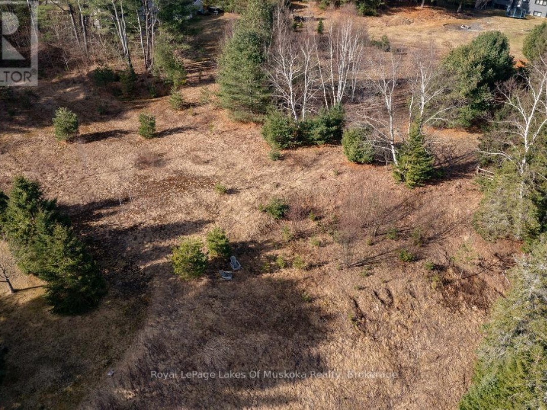 18 Shellwood Shores Avenue, Lake Muskoka