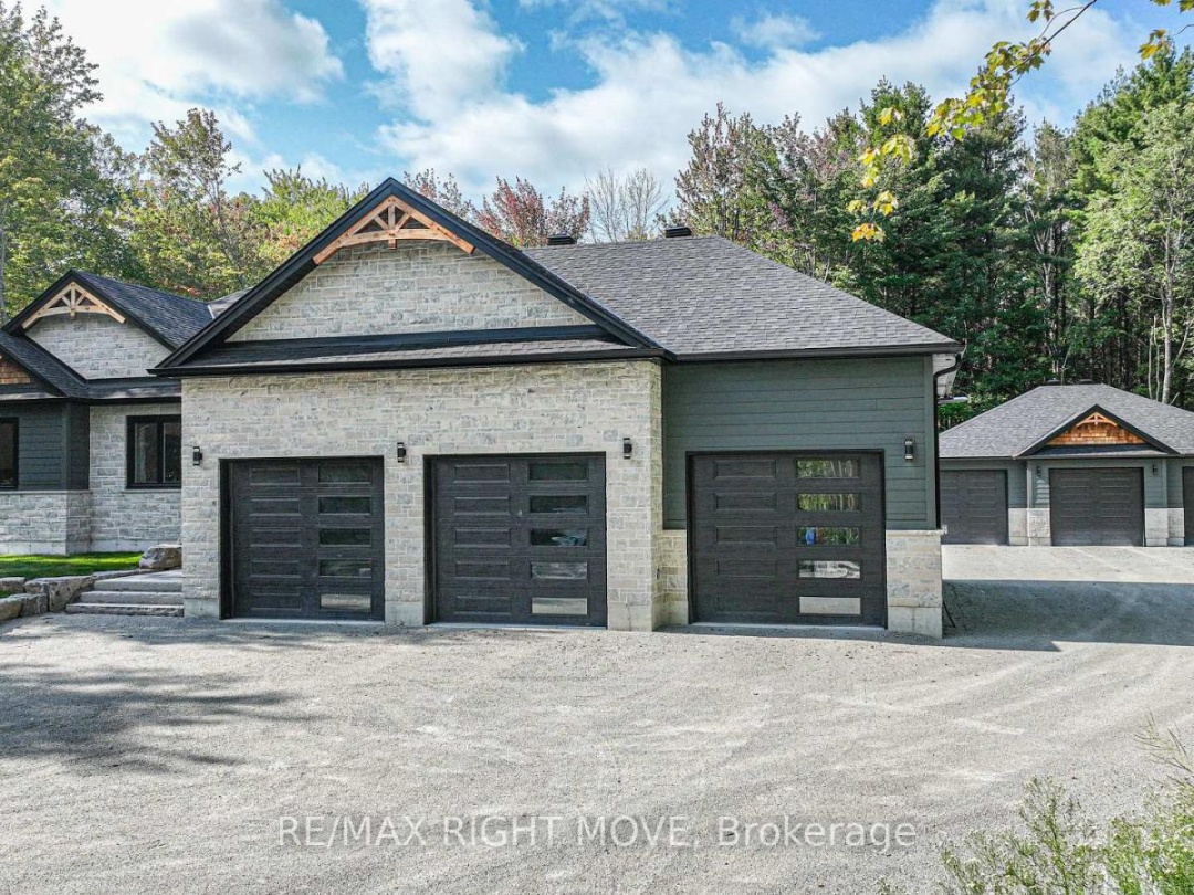 2272 Monck Road, Ramara