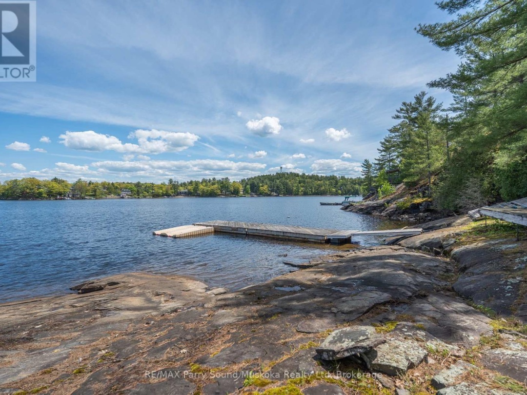 7 ISABELLA ISLAND, 