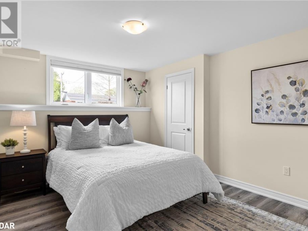37 EASTON Avenue, Port McNicoll