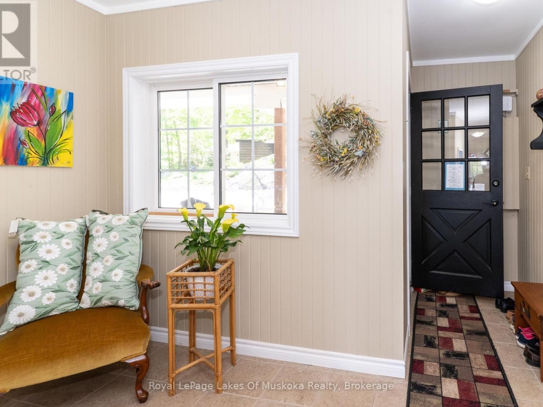 4 1010 Pinedale Road, Gull Lake
