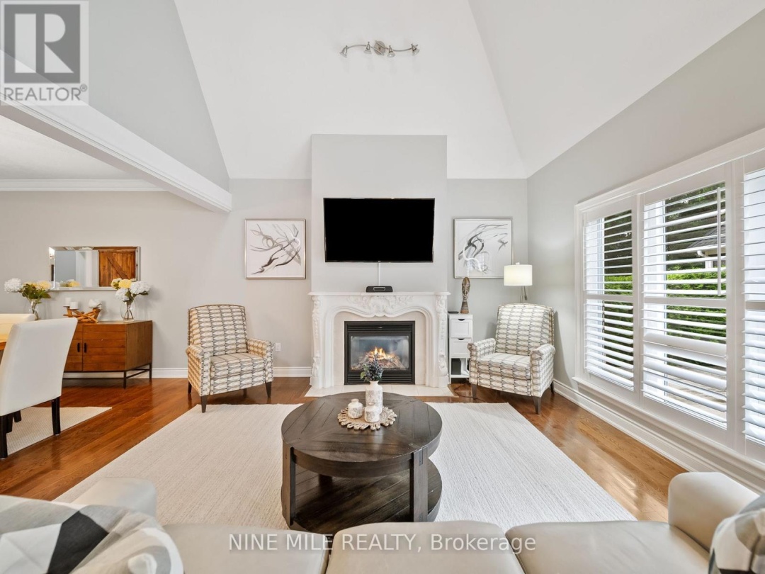 8 5 Invermara Court, Lake Simcoe
