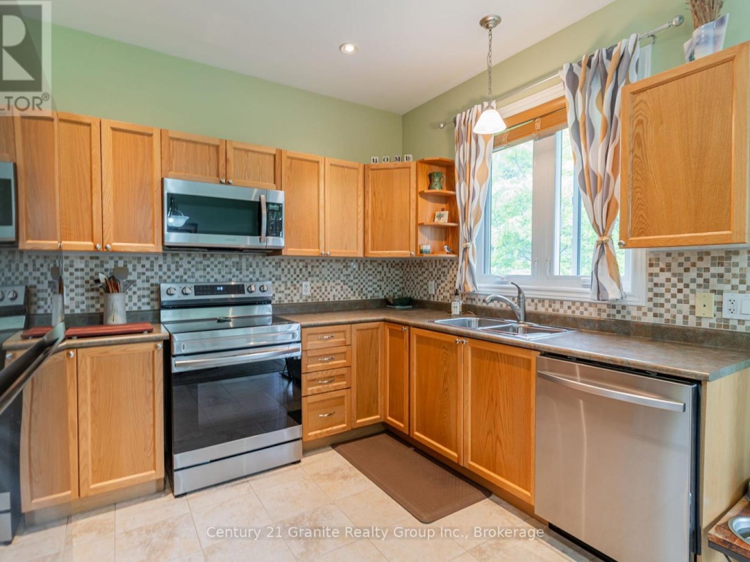 21 WINDOVER DRIVE, 