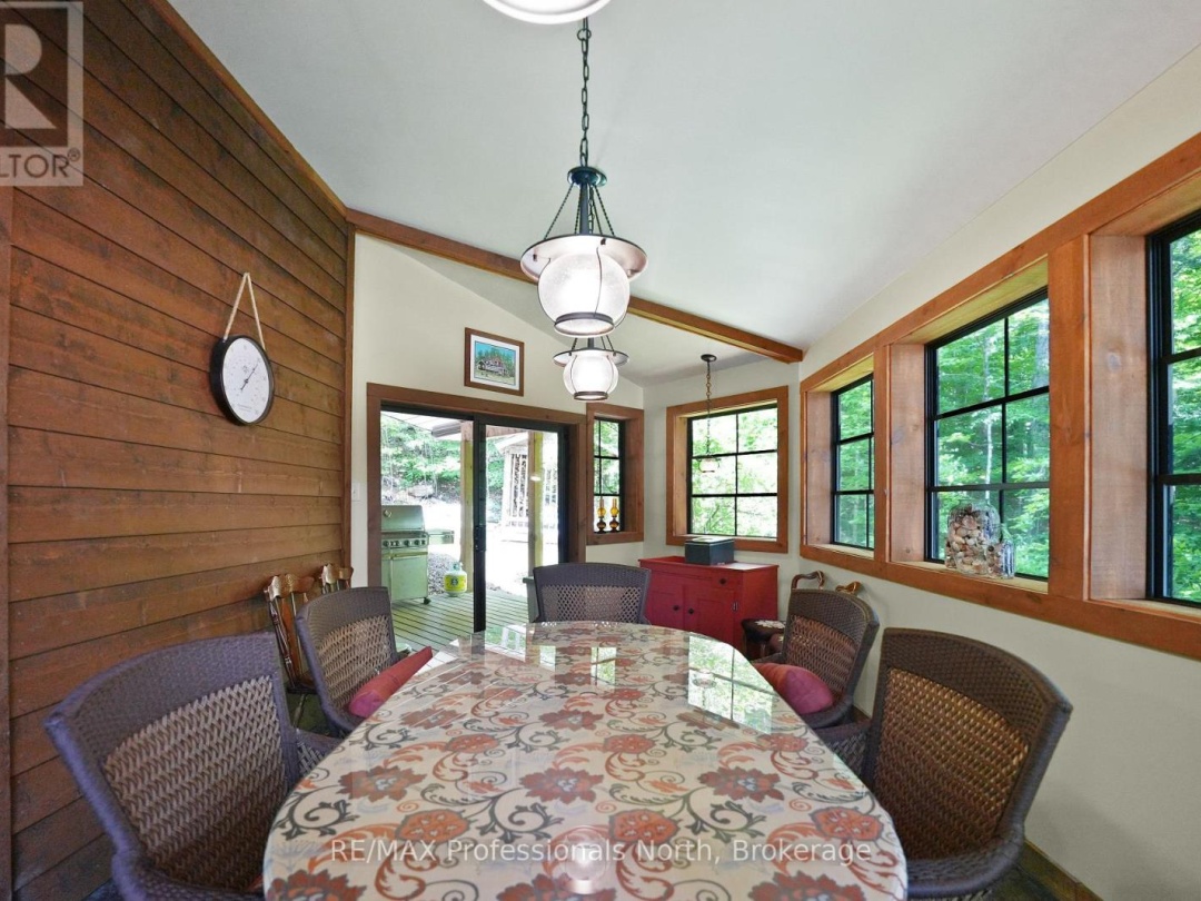 1511 WENONA LAKE ROAD, 