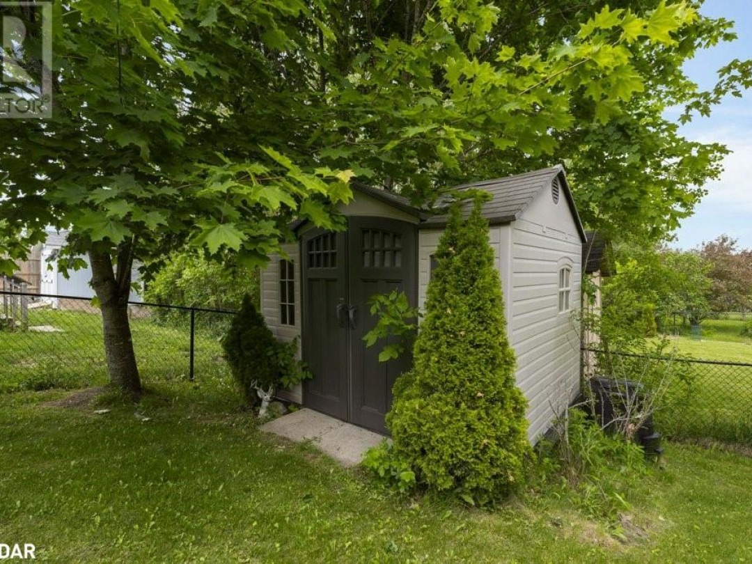 30 GEORGIAS Walk, 