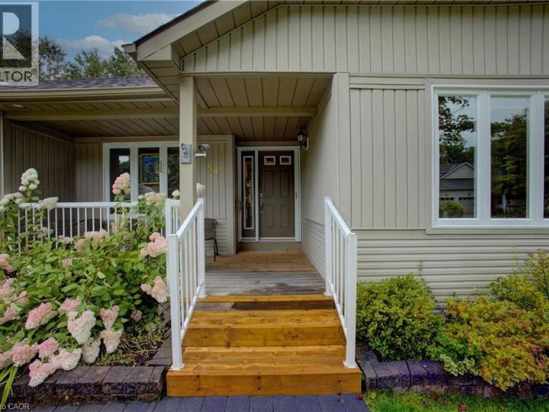 54 SPRINGWOOD Crescent, 