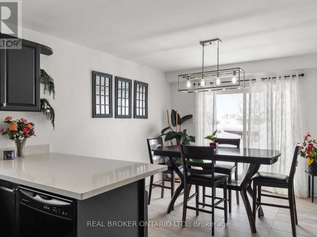 3173 Bass Lake Side Road E, Orillia