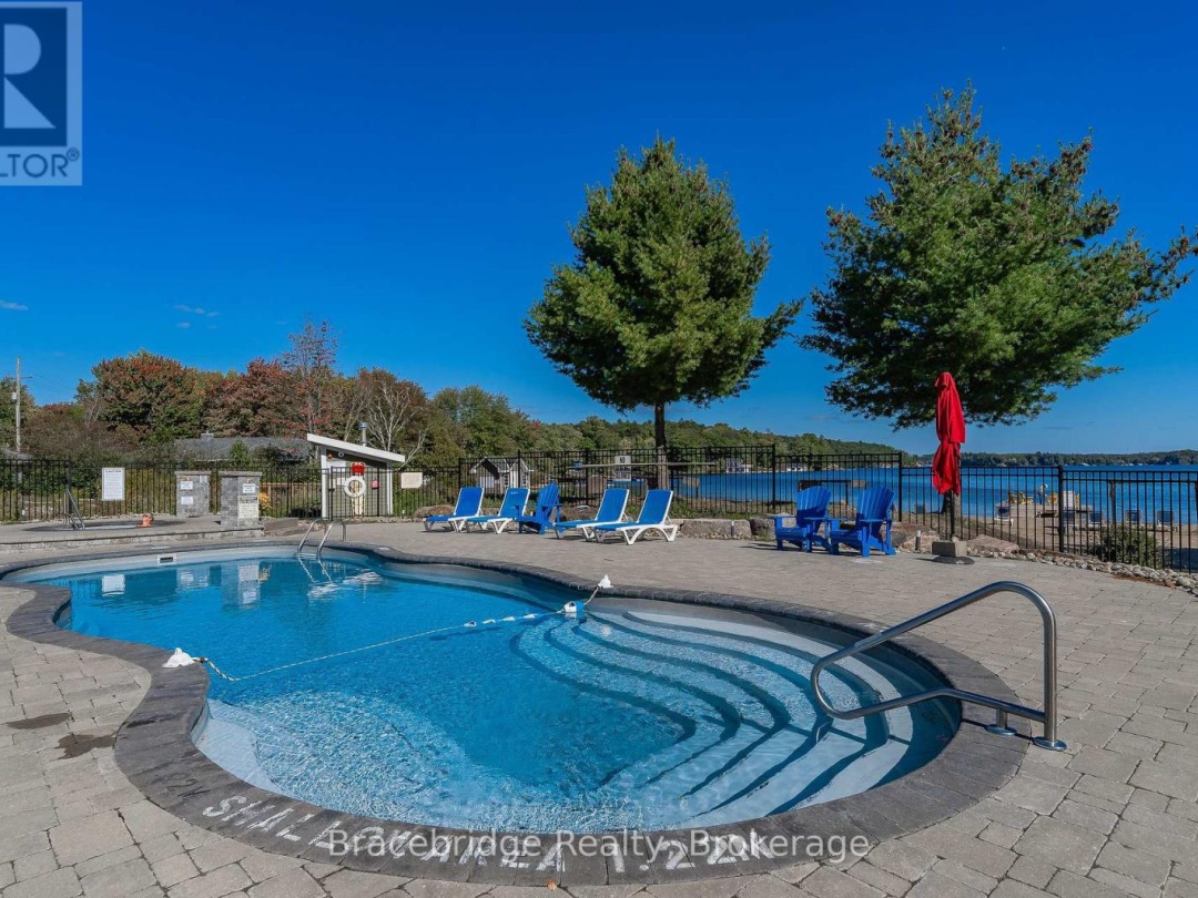 L215-C2 - 1869 MUSKOKA RD 118 HIGHWAY W, Lake Muskoka