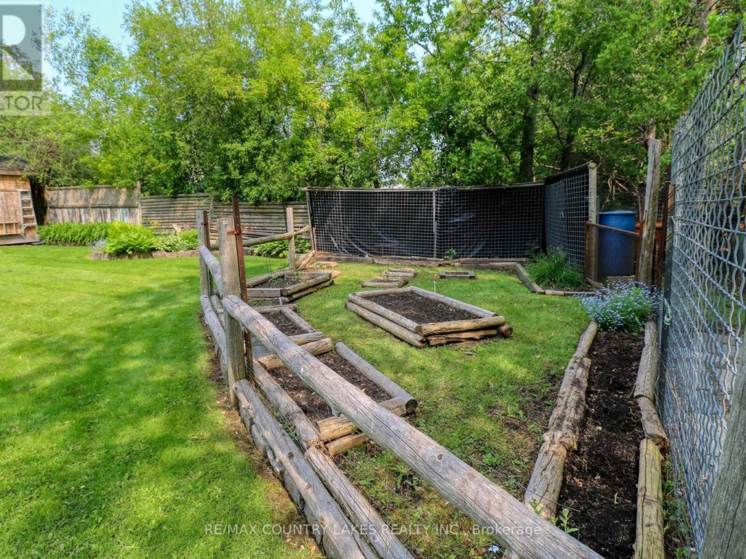 15 Nancy Avenue, Brock (Beaverton)