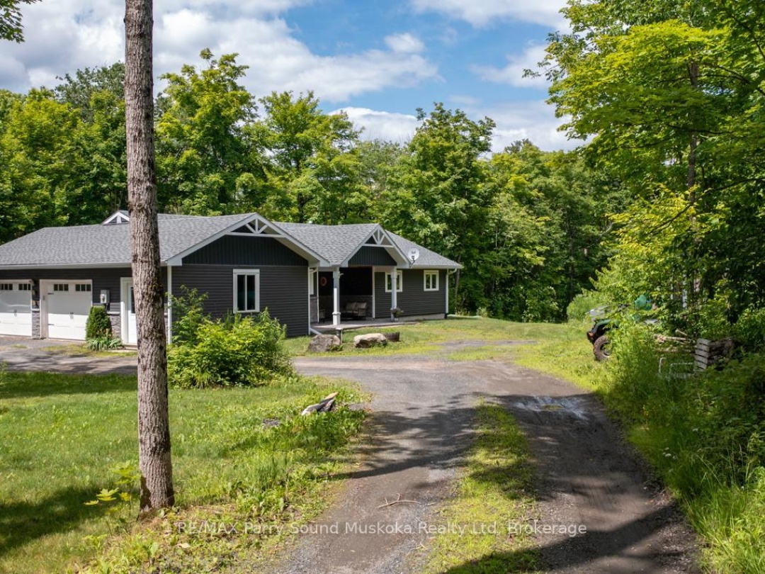 36 LONG LAKE ESTATES ROAD, 