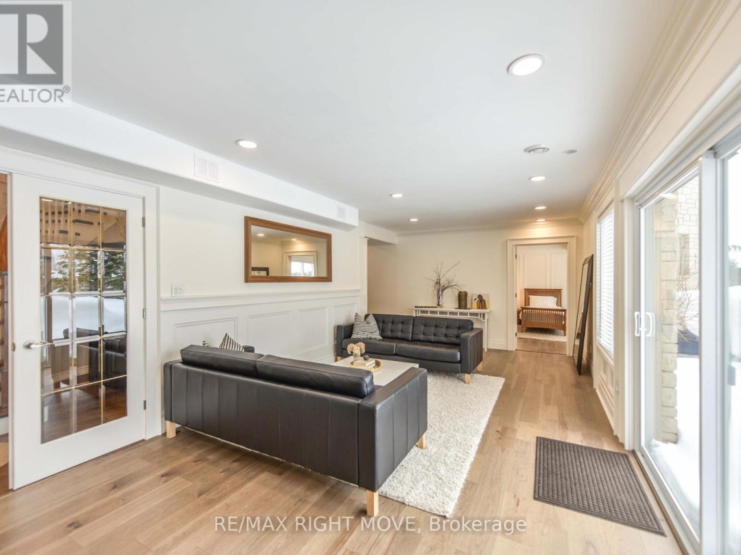 1263 Hawk Ridge Crescent, Severn