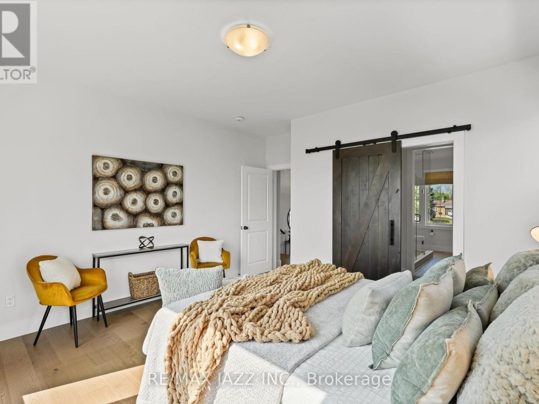 48 PLEASANT VIEW CRESCENT, 