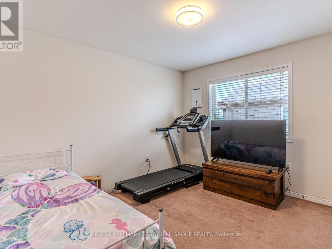 3165 BASS LAKE SIDE ROAD E, 