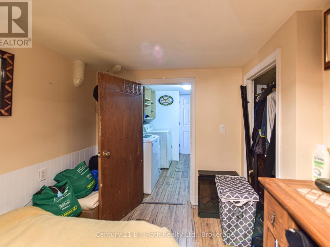 3306 KNIGHT AVENUE, 