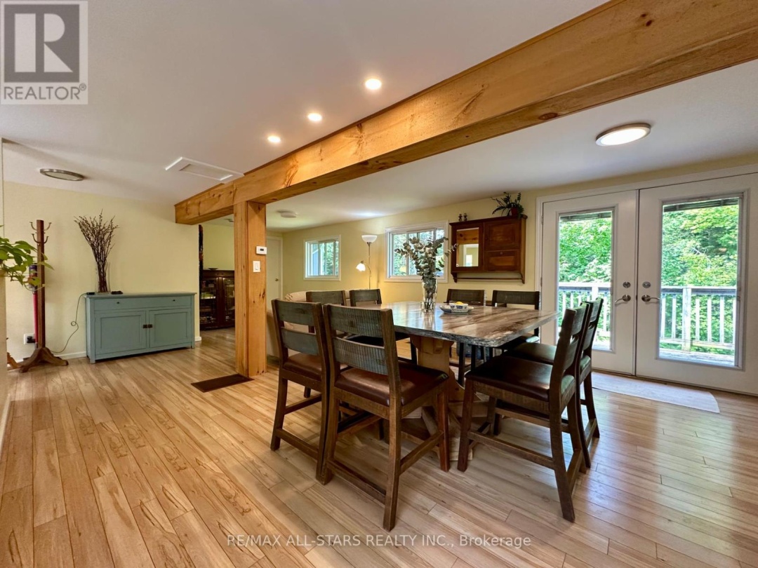 1104 GALWAY ROAD, 
