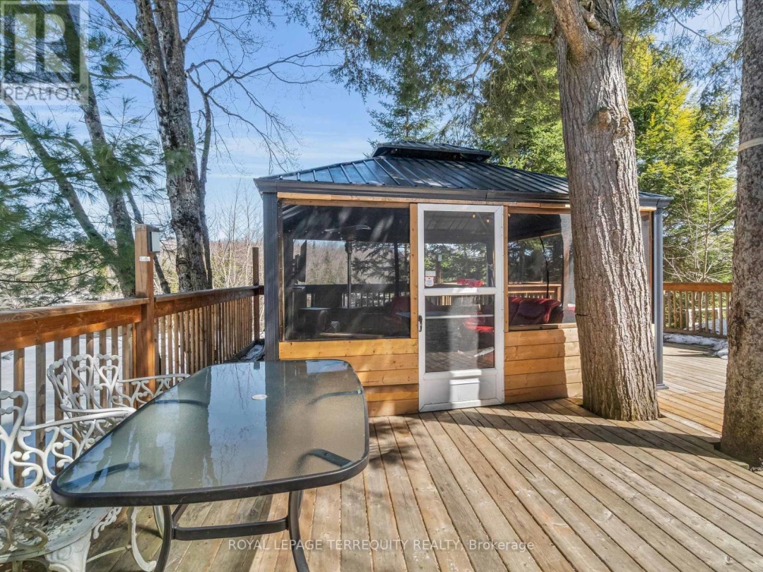 1088 Colony Road, South Branch Muskoka Lake