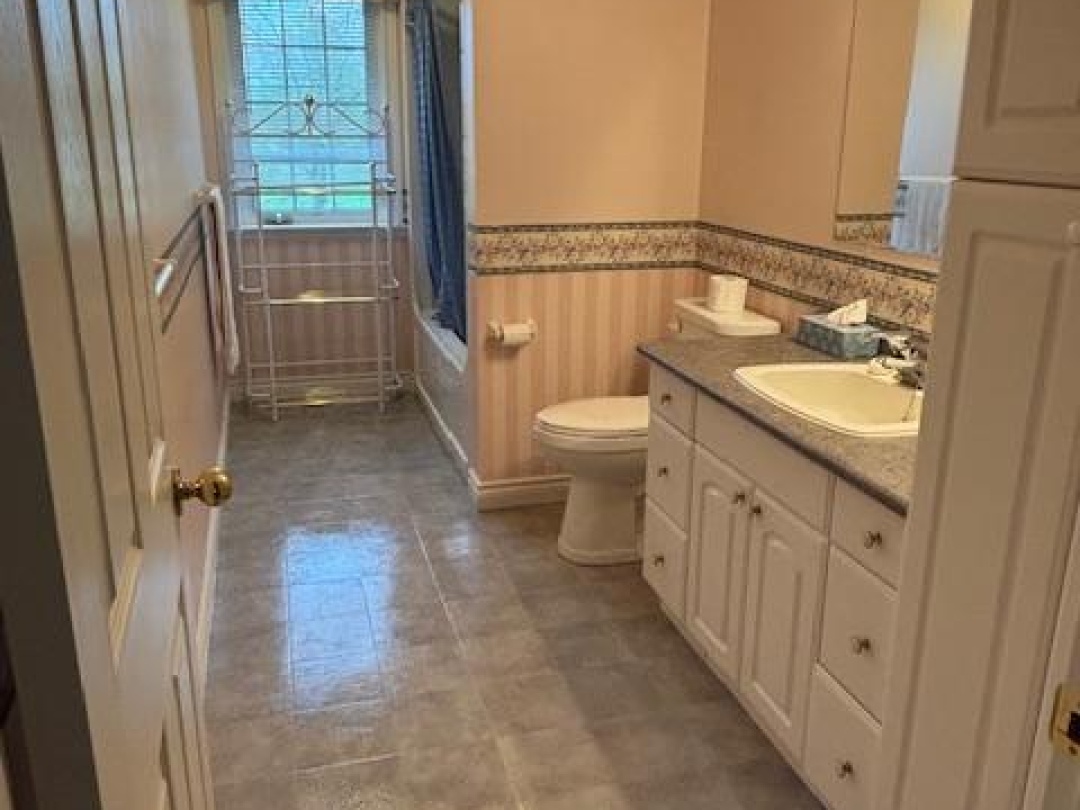 538 PORTAGE ROAD, 