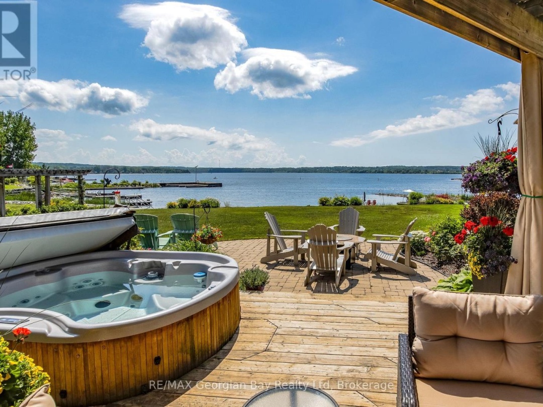 144 WYCLIFFE COVE, 